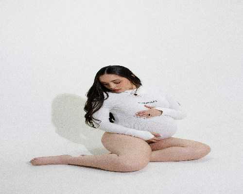 代孕儿子在线咨询,子宫切除一半后的女性有排卵迹象，请问还能怀孕吗？
		